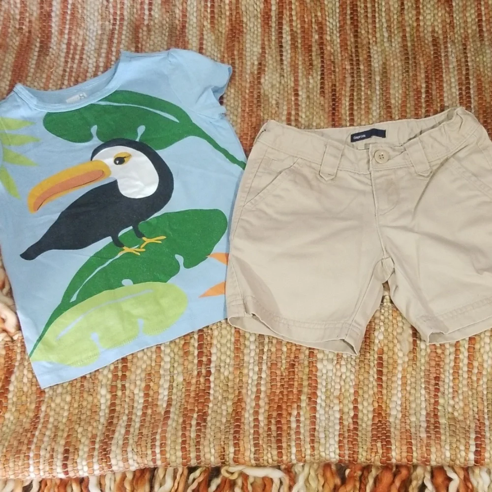 Girls 6‎ crazy 8 shirt gap khaki shorts bundle set